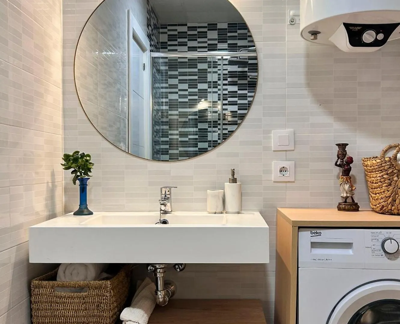 Homecenter Fb Sevilla Apartamento