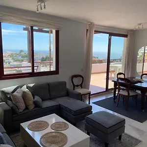 panoramic-penthouse.hotelsinnerja.org/